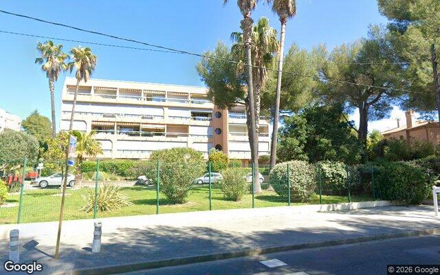 Façade : 55 route de la Corniche, Saint-Raphaël