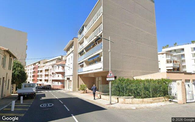 Façade : 245 boulevard Georges Clémenceau, Saint-Raphaël